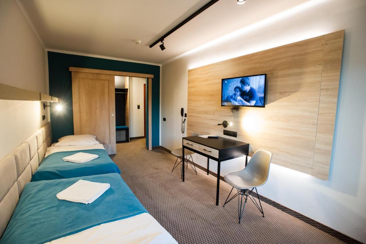 Hotel Zagron シュチルク エクステリア 写真