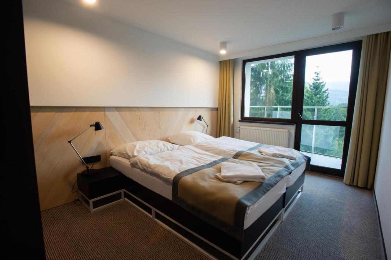 Hotel Zagron シュチルク エクステリア 写真